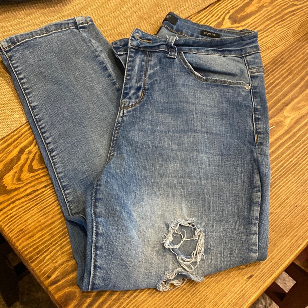 Judy Blue Capri Fit size 11/30